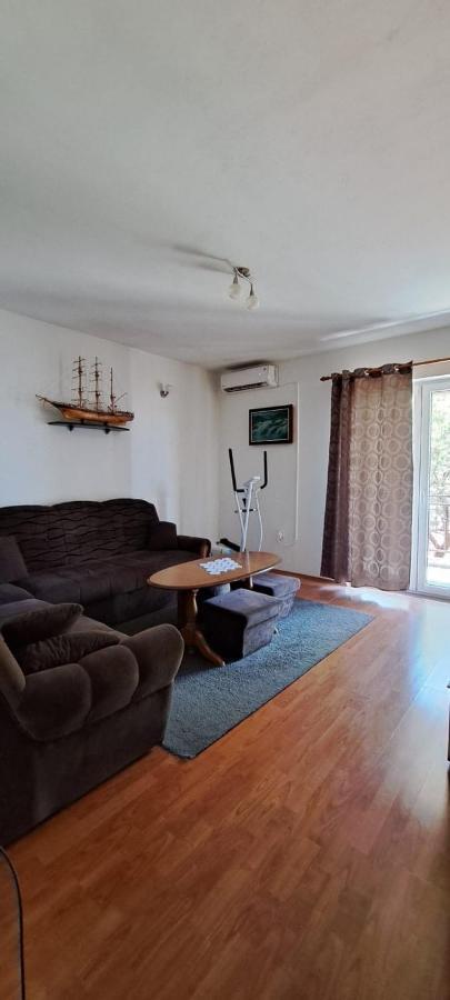 Dama Apartment Senj  Eksteriør billede